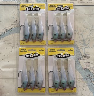 Lote 4 Blísteres Storm Wildeye Swim Shad