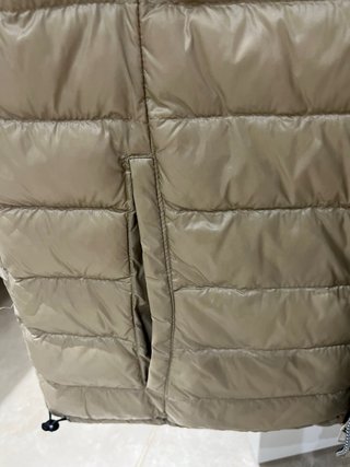 Chaleco Reversible Verde y Beige