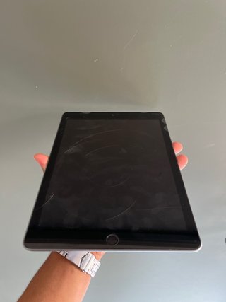 iPad 6ª Generación A1893 de GB – Negro/Plata