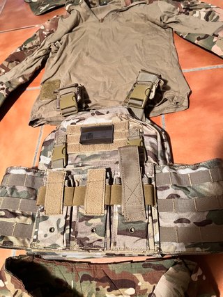 Set Completo de Airsoft Multicam Talla S/M