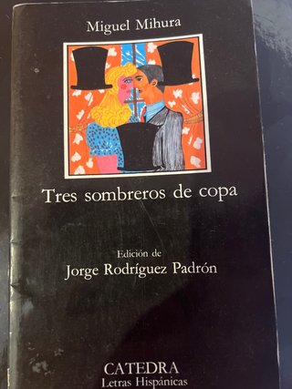 Tres sombreros de copa