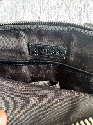 Bandolera Guess Negra