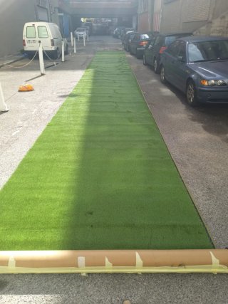 Césped artificial para piscinas o patio