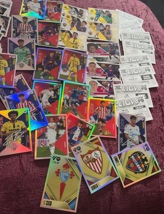 Lote 115 cromos LaLiga  EA Sports + extra lee envi