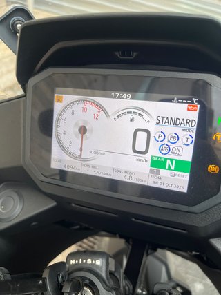 Honda XL750 Adventure Moto