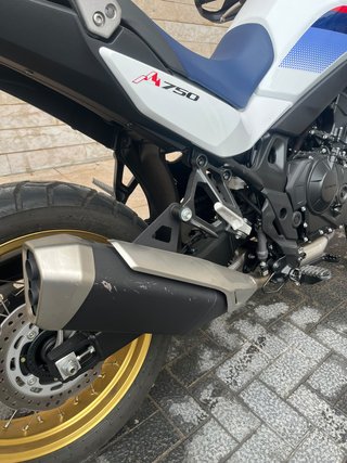 Honda XL750 Adventure Moto