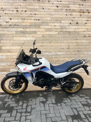 Honda XL750 Adventure Moto