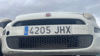 Paragolpes delantero Fiat Punto