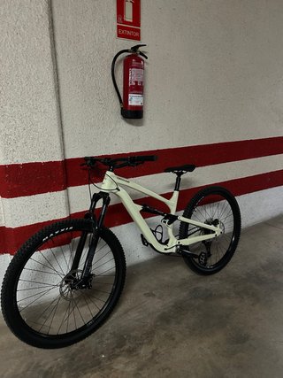 Bicicleta Cannondale Habit 4