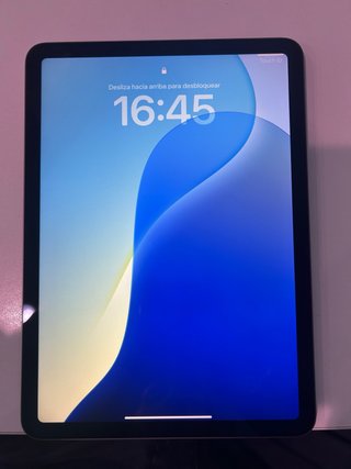 iPad Air 4ª Generación 64GB + Funda