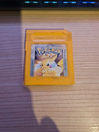 Cartucho Pokémon Edición Amarilla (Game Boy)