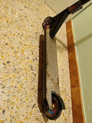 Patinete Lionelo Whizz Neo