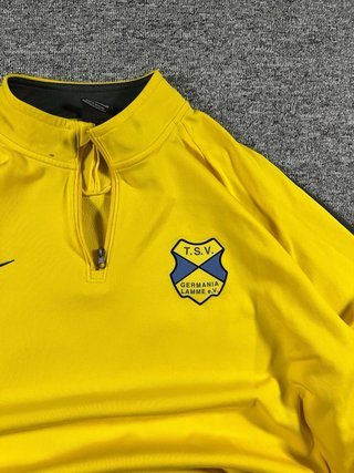 Sudadera Nike Entrenamiento Amarilla