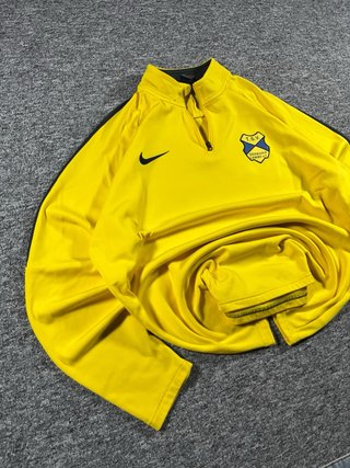 Sudadera Nike Entrenamiento Amarilla