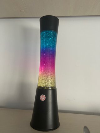 Lámpara de lava multicolor