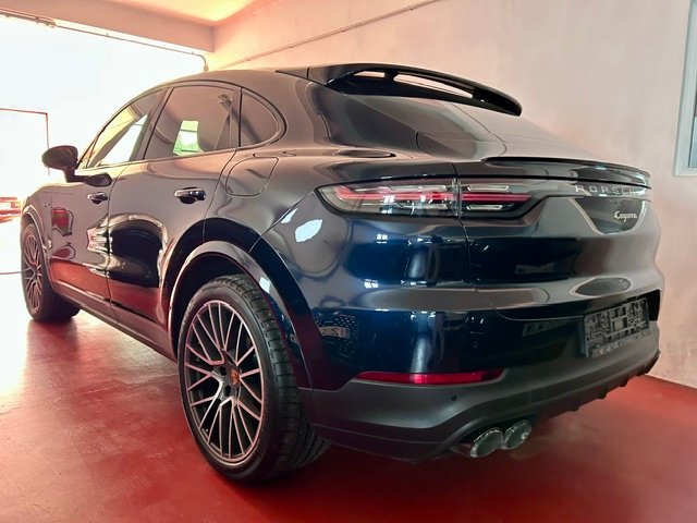 Porsche Cayenne coupe E.hybrid 2021