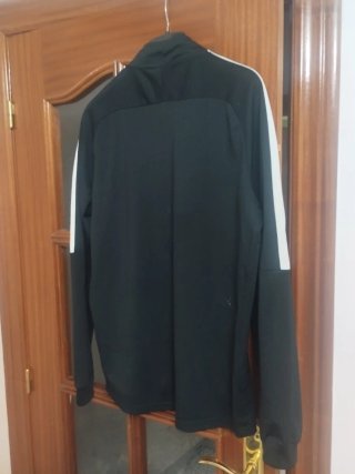 Sudadera Nike con cremallera