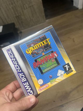 Gauntlet & Rampart - Game Boy Advance