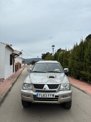 Mitsubishi L 200 2006