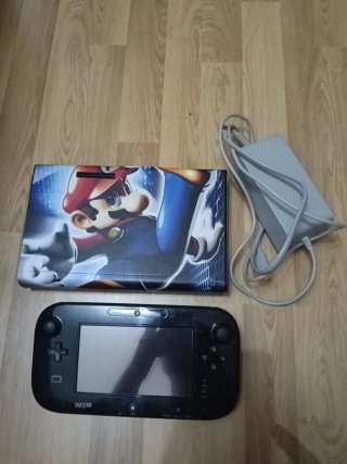 Nintendo Wii U con controller