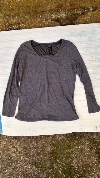 Camiseta manga larga gris Talla M/L