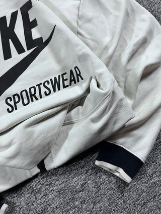 Sudadera Nike Blanca