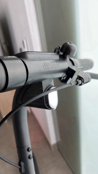 Patinete Segway E2 II como nuevo con garantía