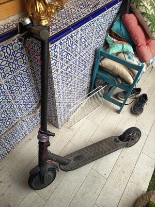 Patinete Eléctrico Negro