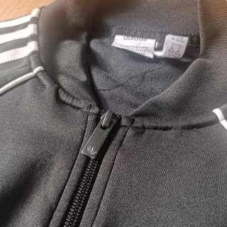 Chaqueta Adidas Negra con Cremallera