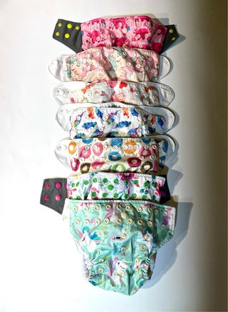 Pack 25 Fraldas + acessórios Bebé