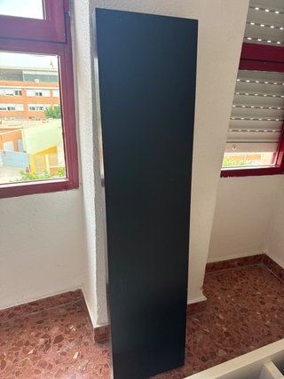 Balda IKEA Negra-Marrón