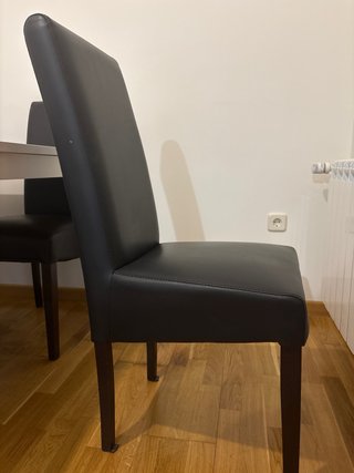 Conjunto de Mesa y 6 Sillas