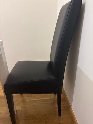 Conjunto de Mesa y 6 Sillas