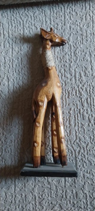 Jirafa de Madera Tallada Arte Africano