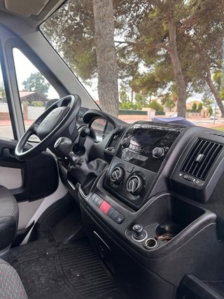 PEUGEOT BOXER FRIGORÍFICA 2.0 BlueHDi 130CV L2H2