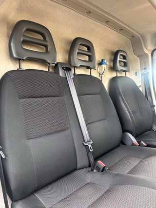 PEUGEOT BOXER FRIGORÍFICA 2.0 BlueHDi 130CV L2H2