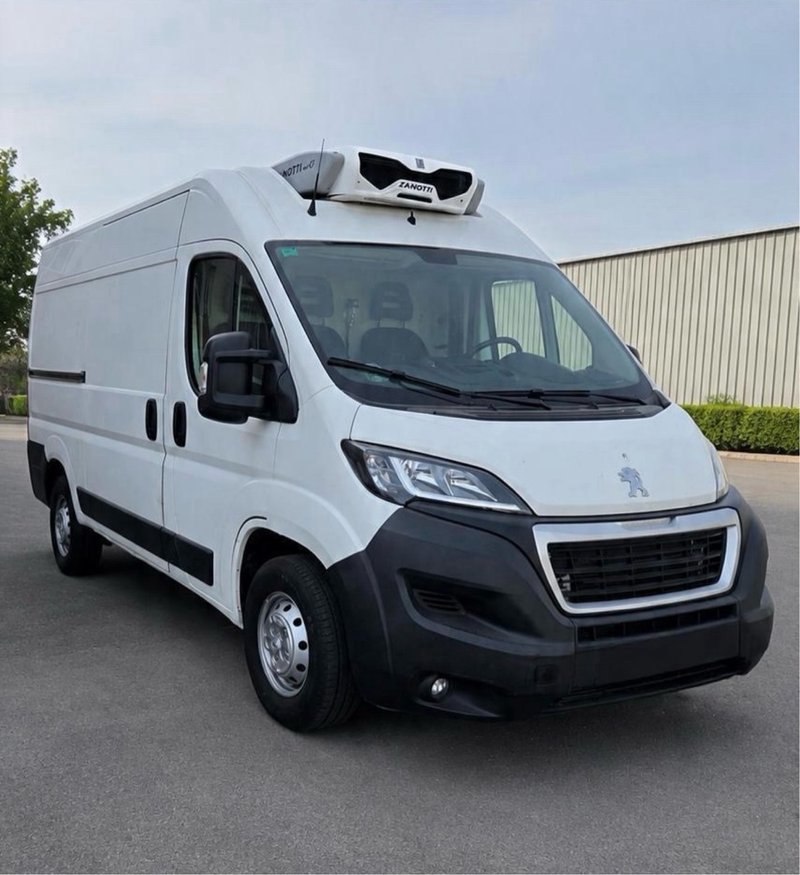 Peugeot Boxer Combi 2.0 BlueHDI 333 L2H2 2019