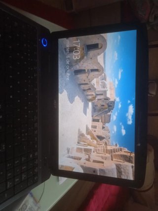 Portátil Acer Aspire 5738zg