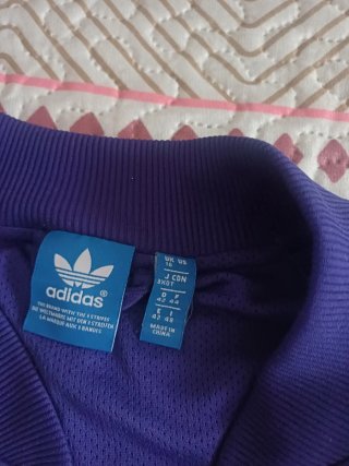 Chaqueta Adidas vintage morada y gris