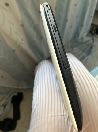 Ordenador ASUS BLANCO
