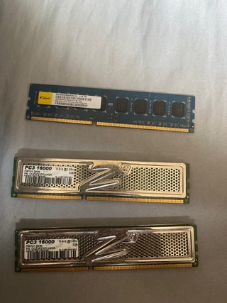 3x OCZ PC3 16000 8GB DDR3 RAM