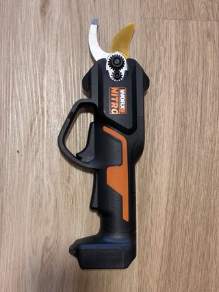 Forbici da potatura WORX Nitro WG330E 20V