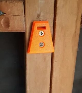 10 SOPORTES TOUGHBUILT