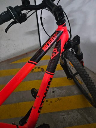 Bicicleta Rockrider 500 Btwin