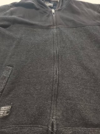 Chaqueta con cremallera