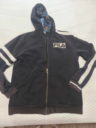 Chaqueta con cremallera