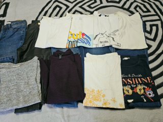 Lote de 5 Pantalones,2 jerséis,6 camisetas