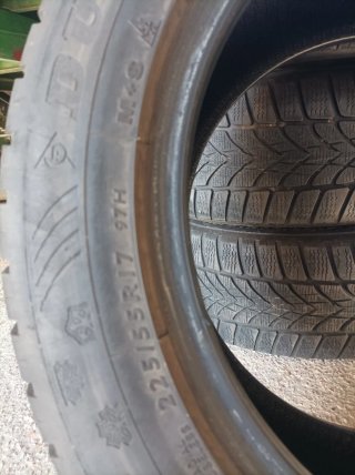 Neumáticos Invierno 225/55 R17 Dunlop