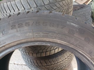 Neumáticos Invierno 225/55 R17 Dunlop