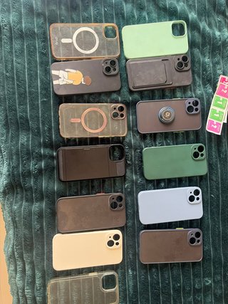 Lote de 13 Fundas para iPhone 14
